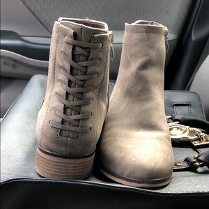Size 8 Beige Booties